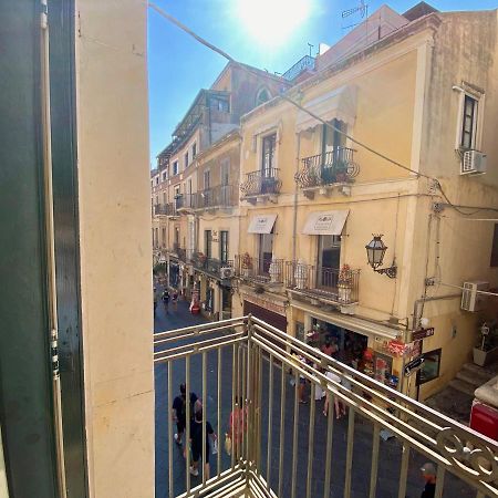 Casa Umberto I Lägenhet Taormina Exteriör bild